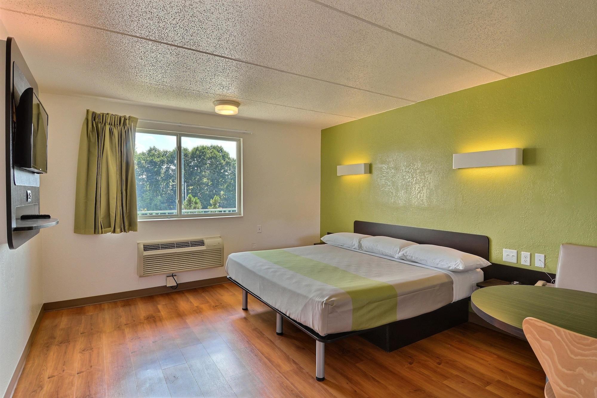 Motel 6-Danvers, Ma - Boston North Exterior photo