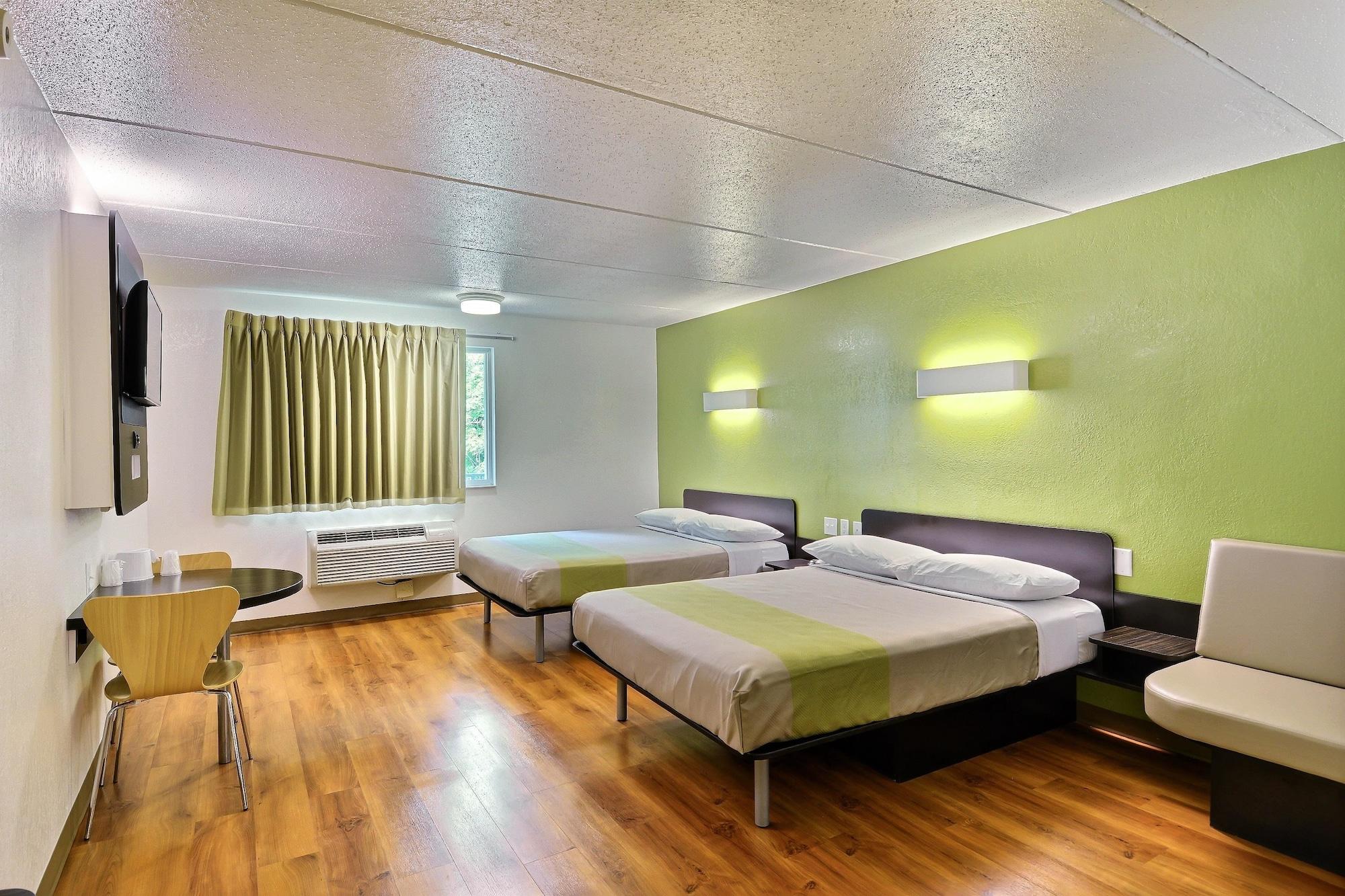 Motel 6-Danvers, Ma - Boston North Exterior photo