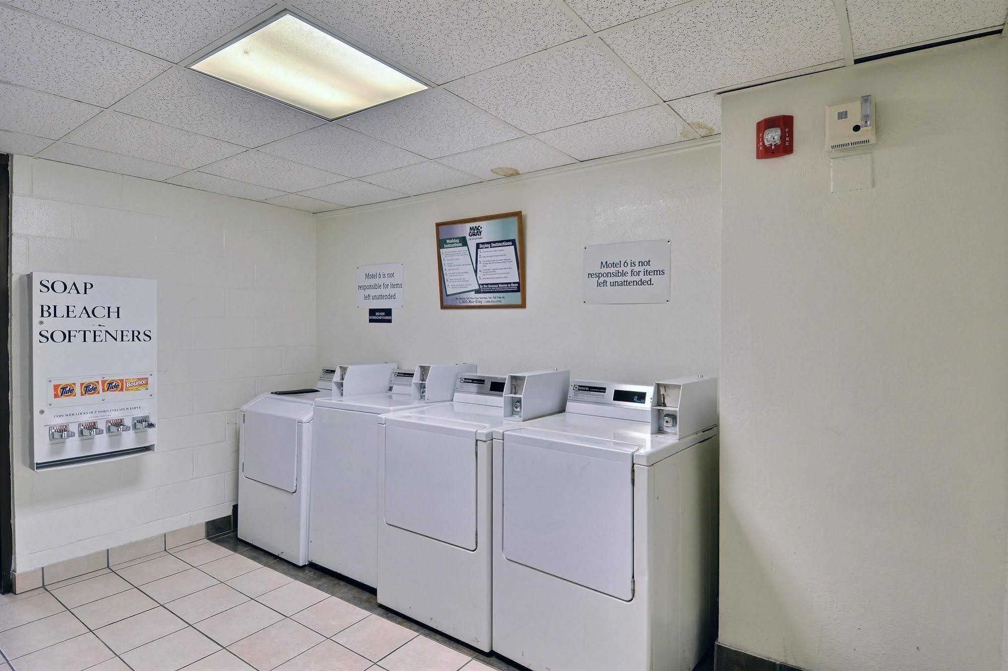 Motel 6-Danvers, Ma - Boston North Exterior photo