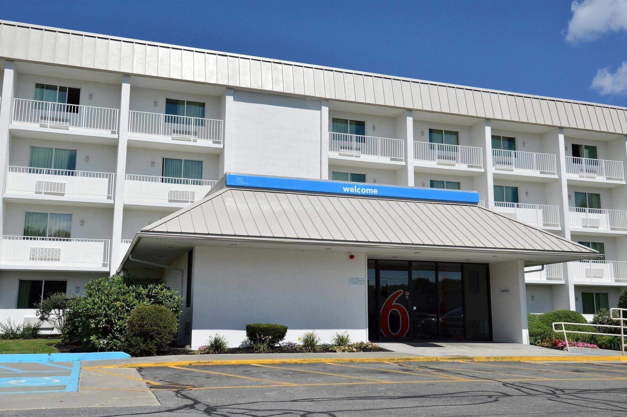 Motel 6-Danvers, Ma - Boston North Exterior photo