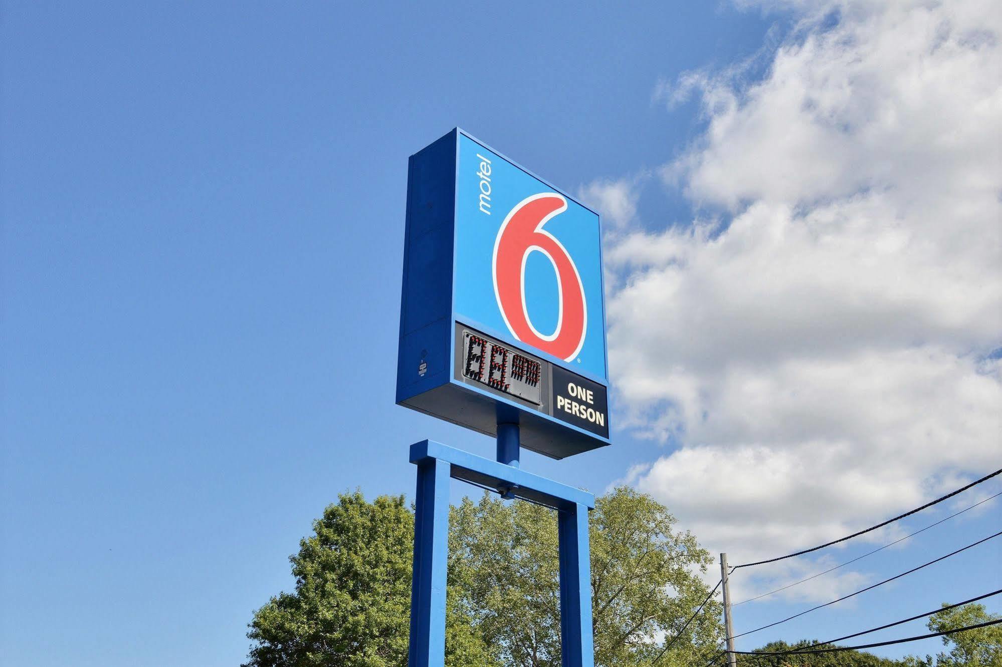 Motel 6-Danvers, Ma - Boston North Exterior photo